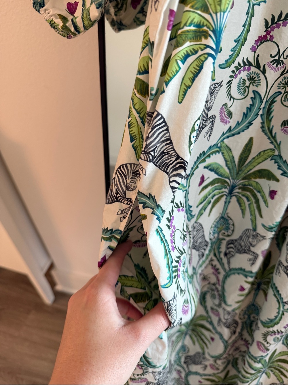 J. McLaughlin White Maxi Dress with Green Palm Motif - Picture 7 of 7